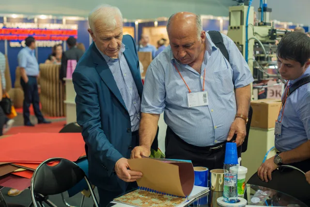 Компания сансипиэм на выставке